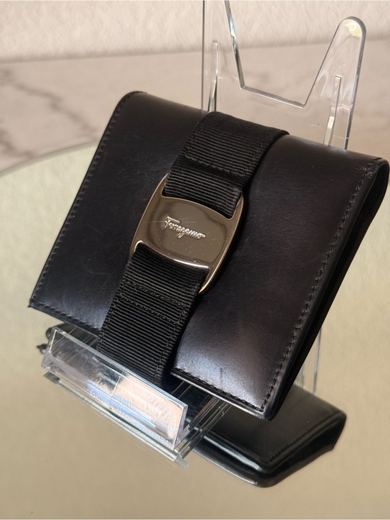 Salvatore Ferragamo Handbags - Vintage Salvatore Ferragamo Vara Bow Bifold Compact Wallet 227104 w/COA